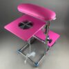 Podnozek-do-pedicure-z-pochlaniaczem-i-polka-AKRI-ruzowa-fukcja AKRI Pedicure Footrest with Two Shelves – Professional Pedicure Stand